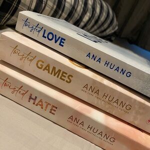 Twisted Series Book Set